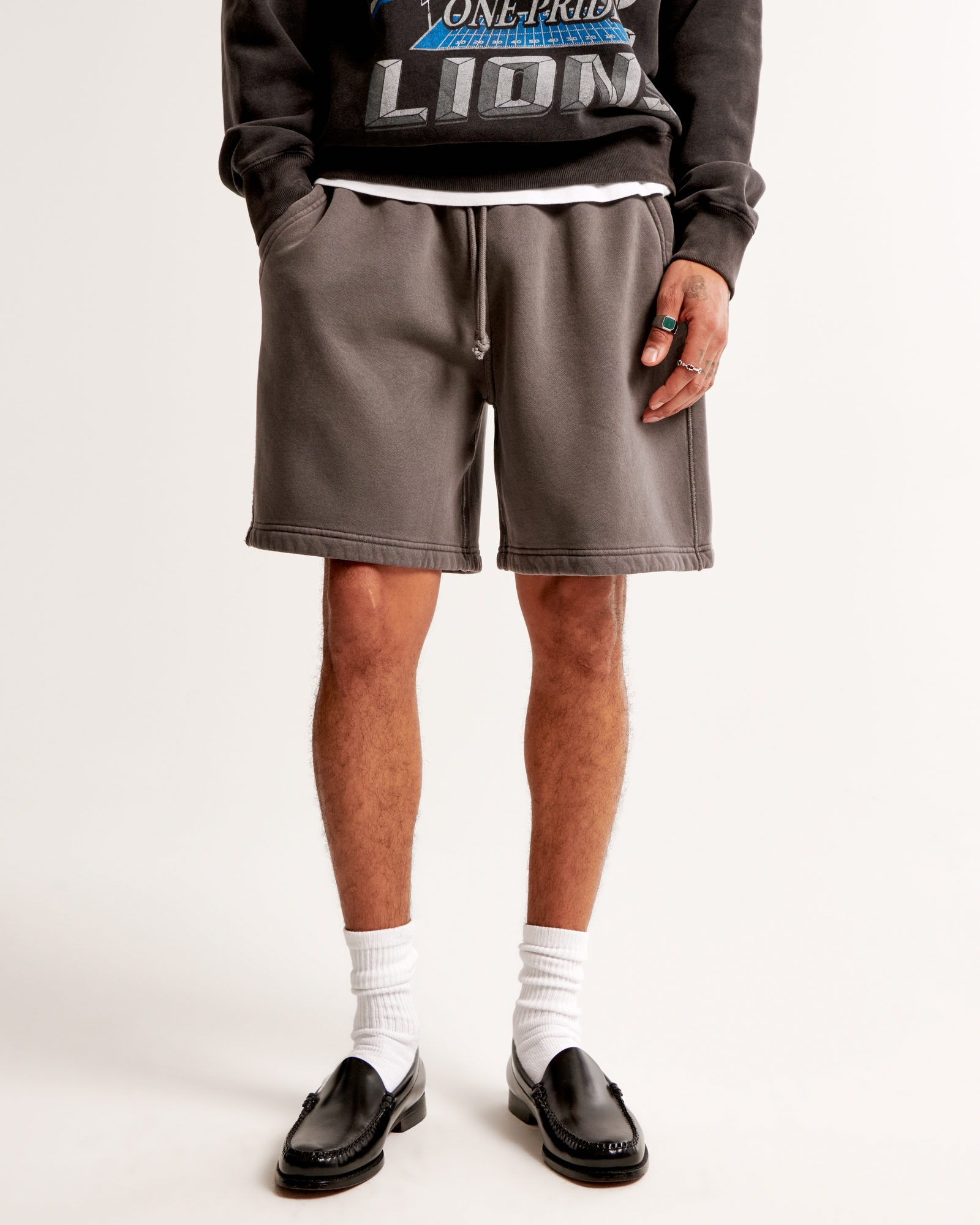 Relaxed Thrift-Inspired Fleece Short