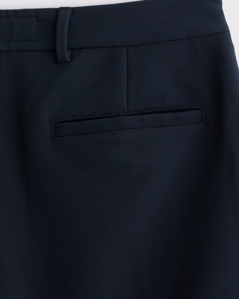 Fixed Waist Dressy Short