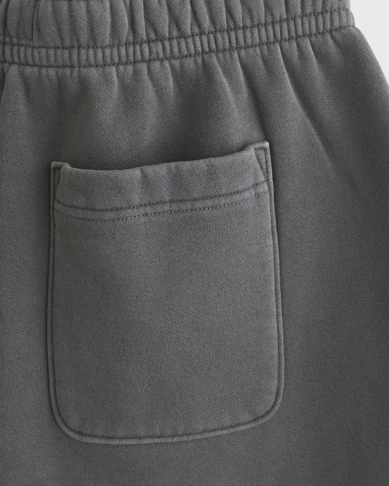 Essential Short