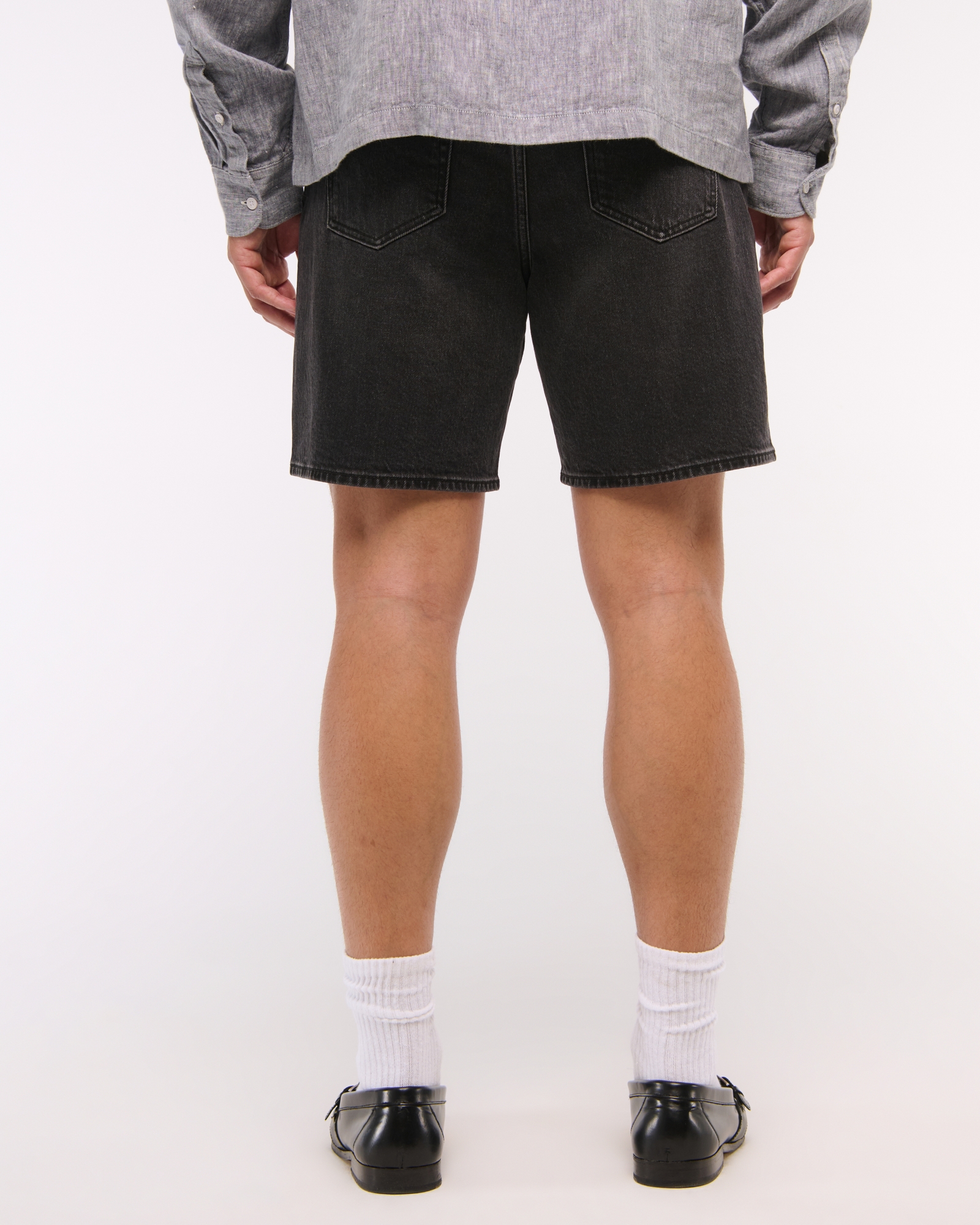 Athletic Loose Denim Short