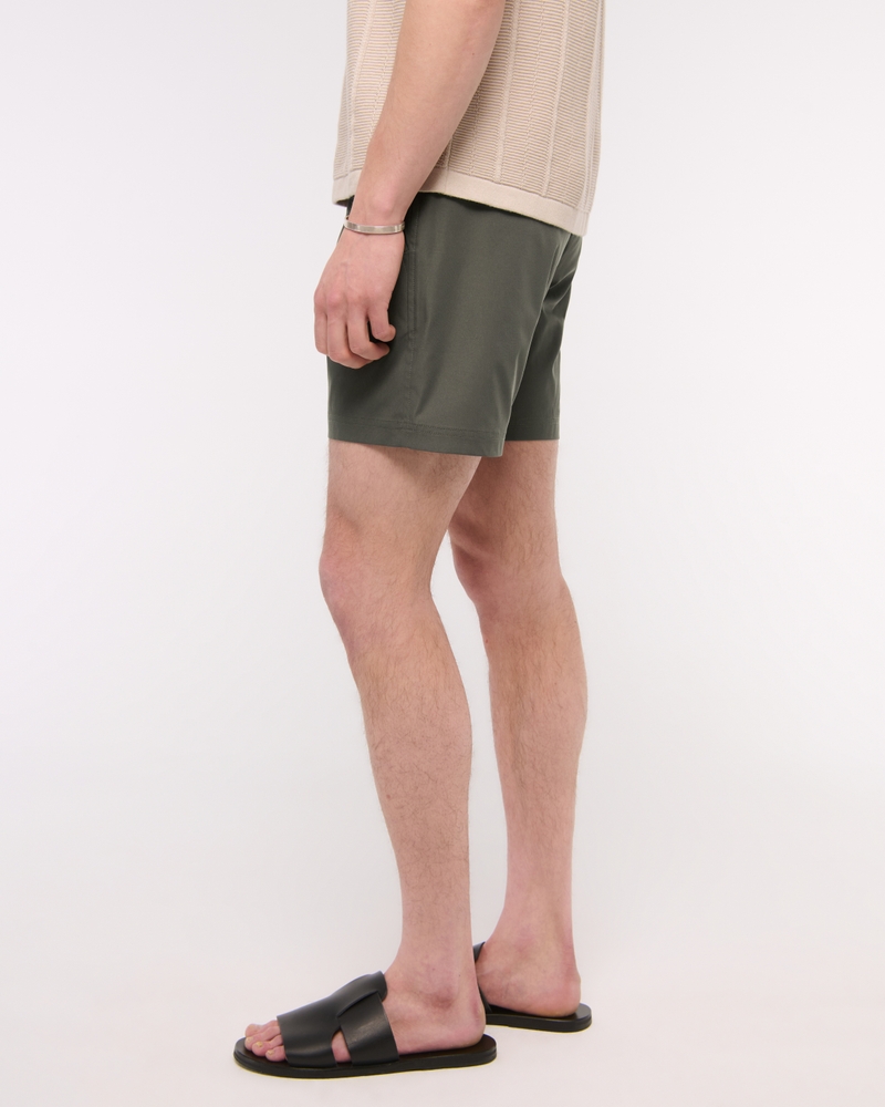 A&F Go-To Short