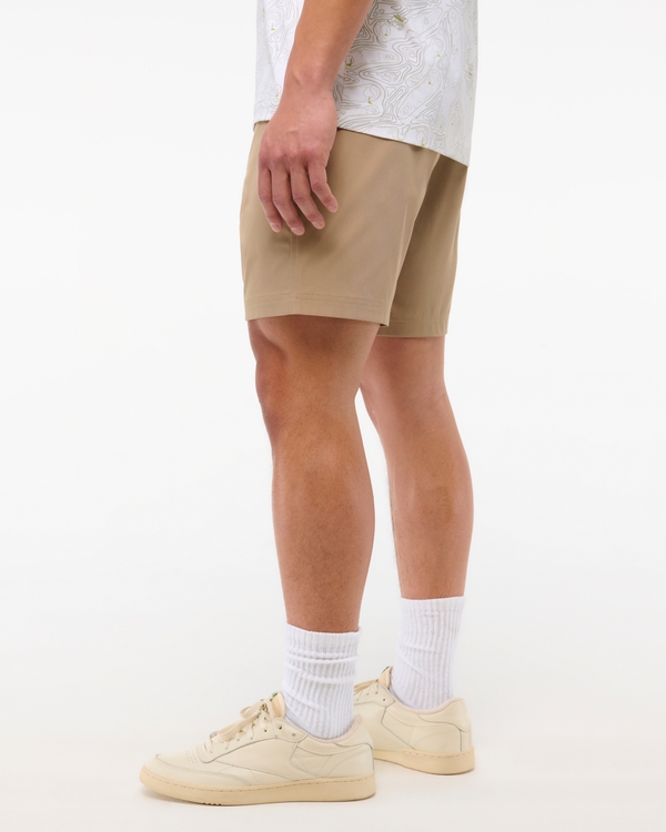A&F Go-To Short