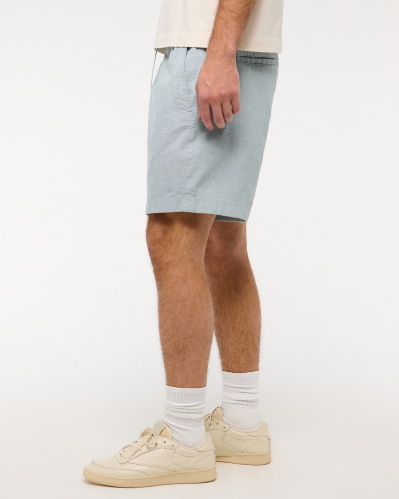Relaxed Linen-Blend Pull-On Short