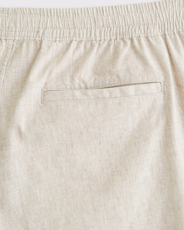 Relaxed Linen-Blend Pull-On Short