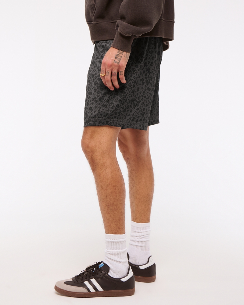 Retro Mesh Short
