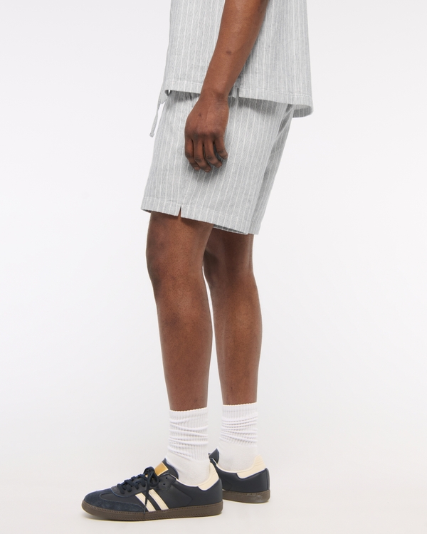 Linen-Blend Pull-On Short