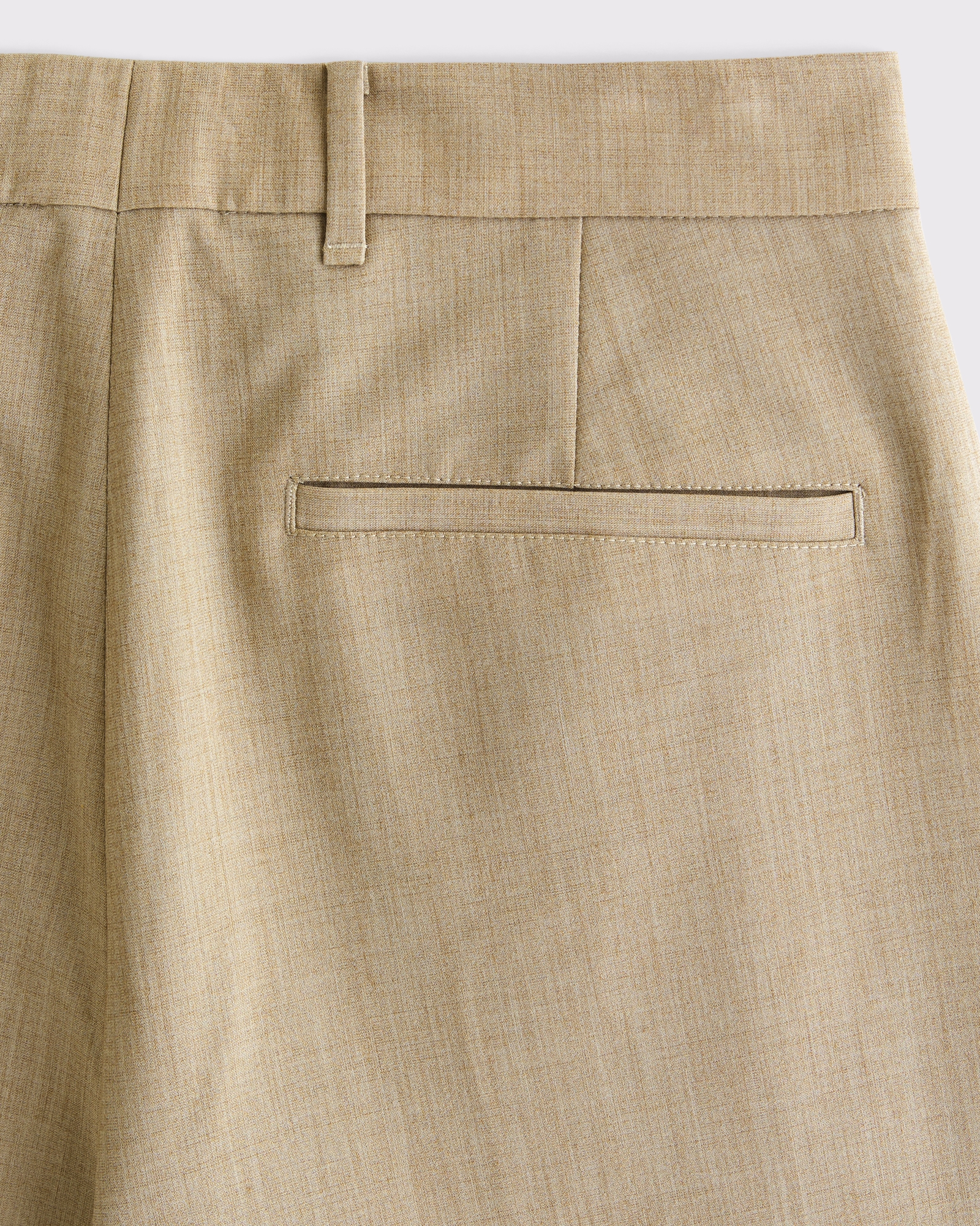 The A&F Collins Linen-Blend Suit Short