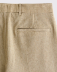 The A&F Collins Tailored Linen-Blend Suit Short