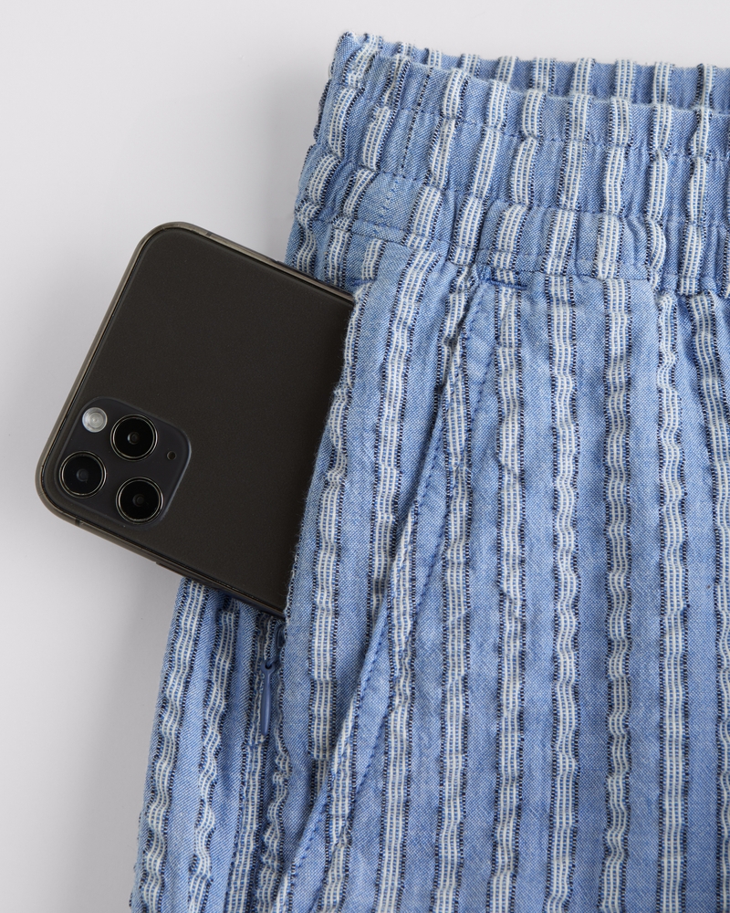 Seersucker Pull-On Short