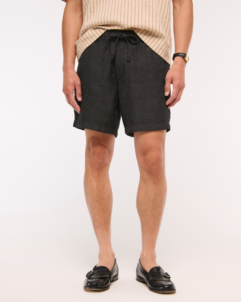 Relaxed Tailored Linen-Blend Pull-On Short