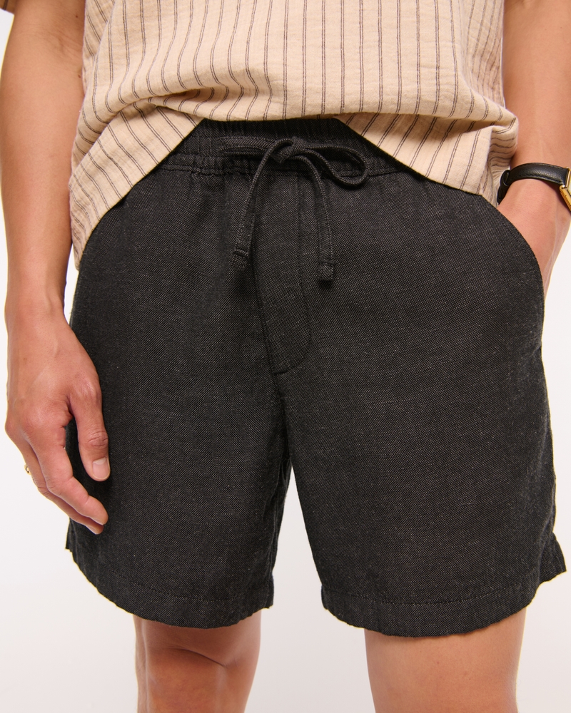 Relaxed Tailored Linen-Blend Pull-On Short