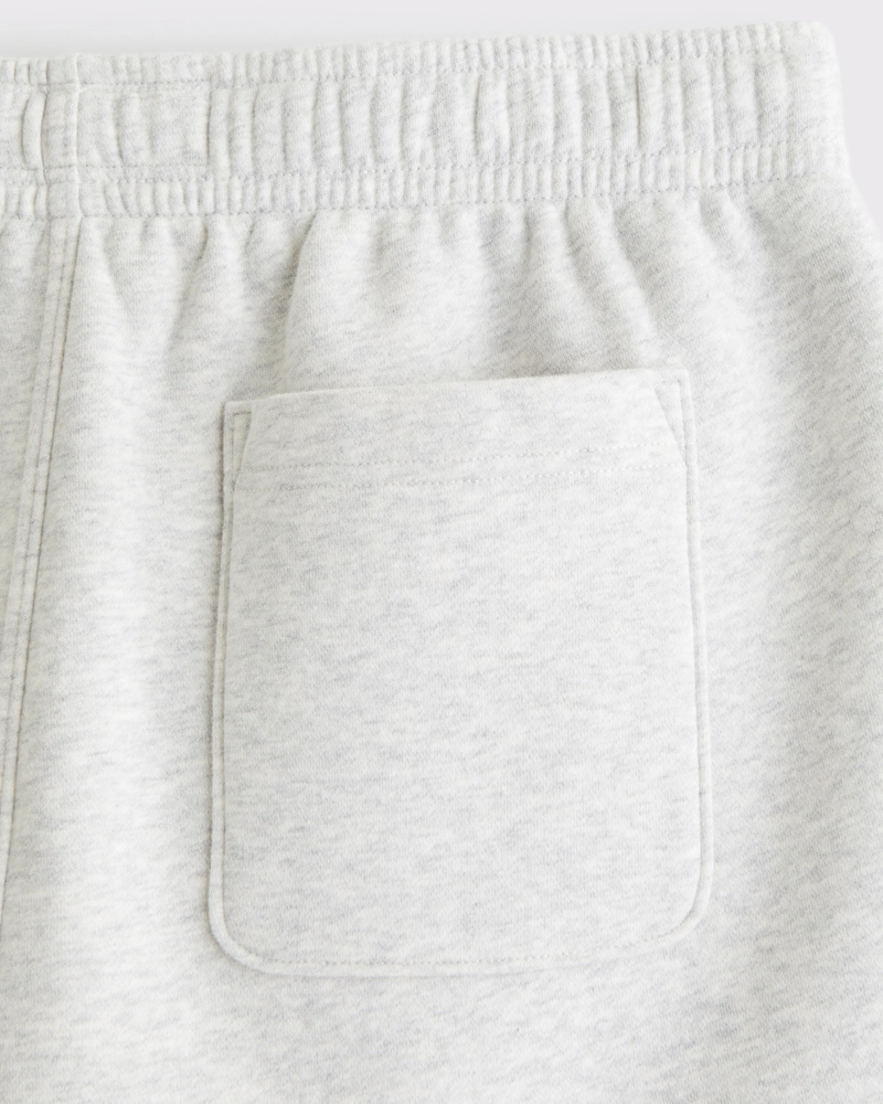 Essential Short