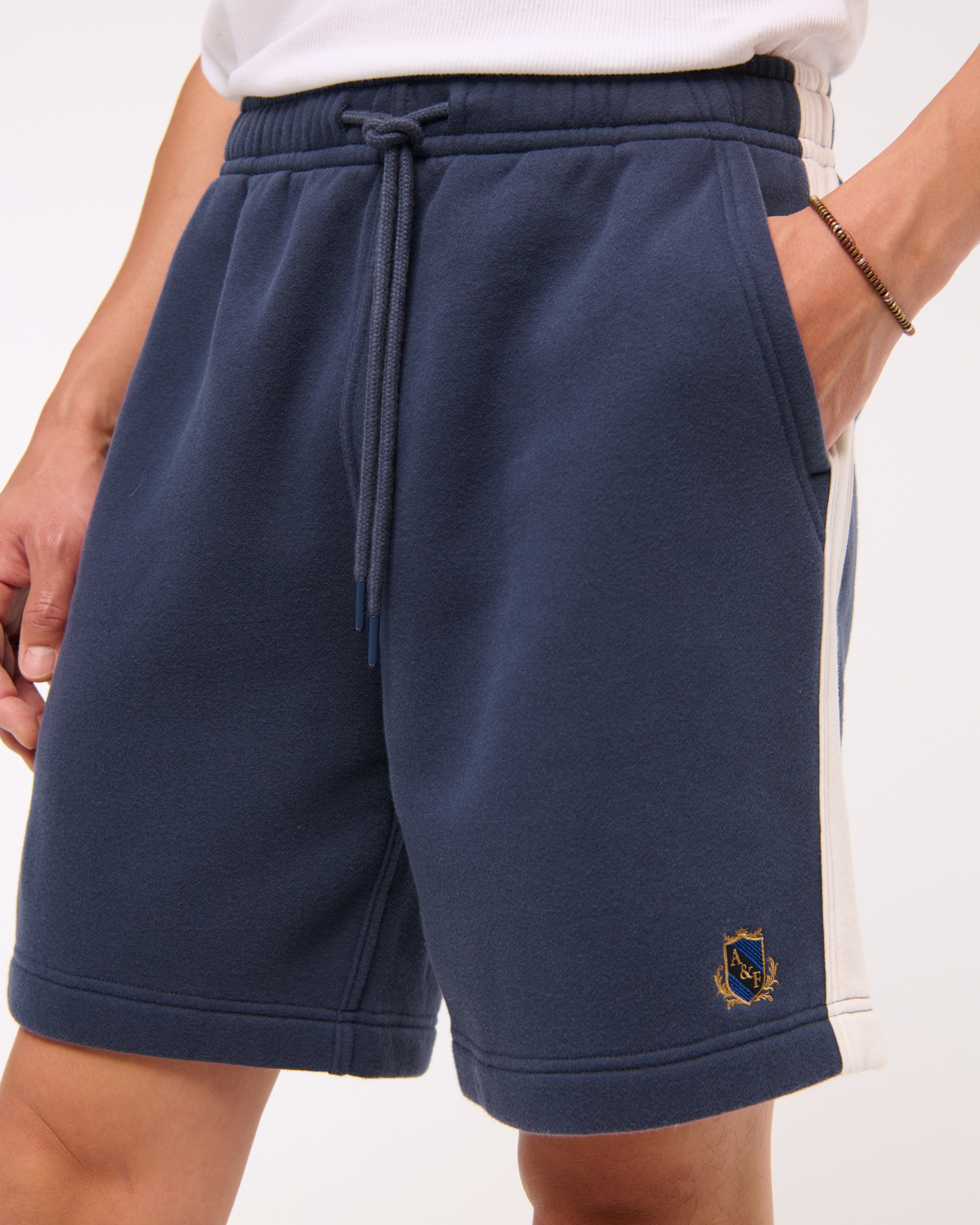 Men's Crest Logo Fleece Short | Men's Bottoms | Abercrombie.com