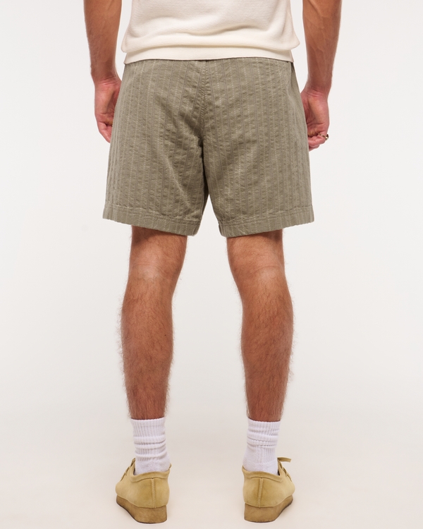 Relaxed Linen-Blend Pull-On Short