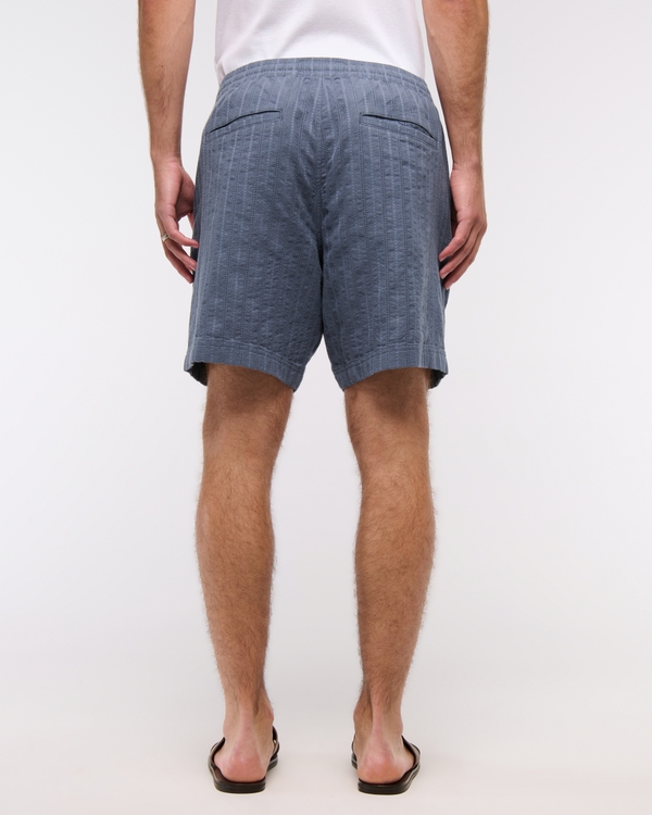 Relaxed Linen-Blend Pull-On Short