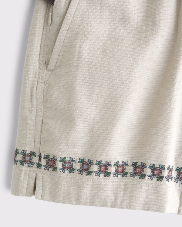 Textured Pull-On Short