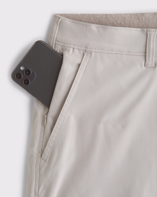 A&F Go-To Plainfront Short