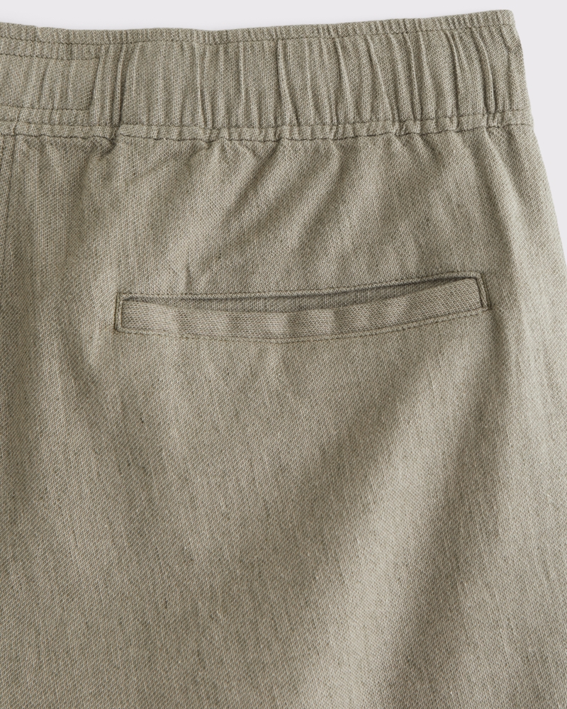 Linen-Blend Pull-On Short
