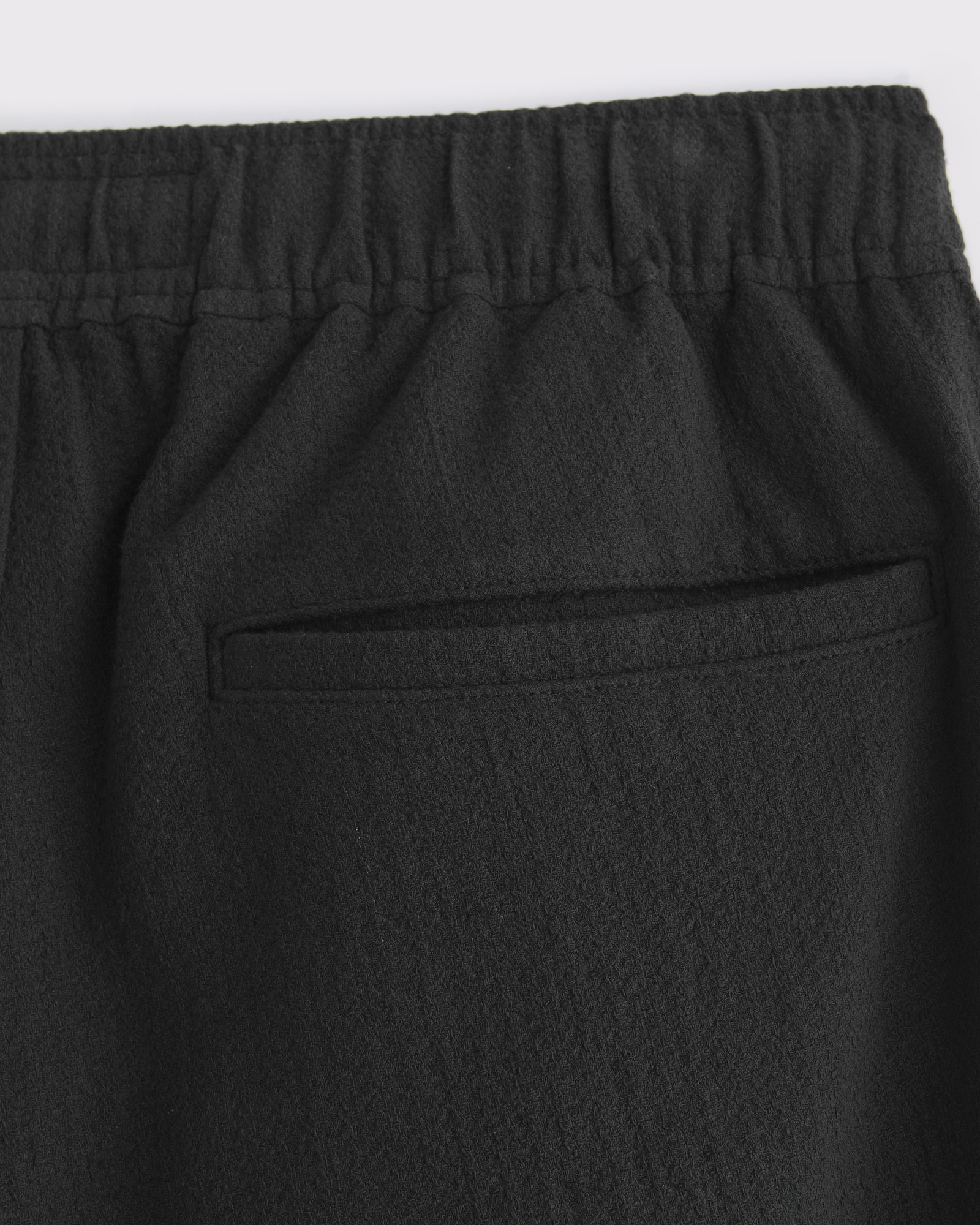 Linen-Blend Pull-On Short