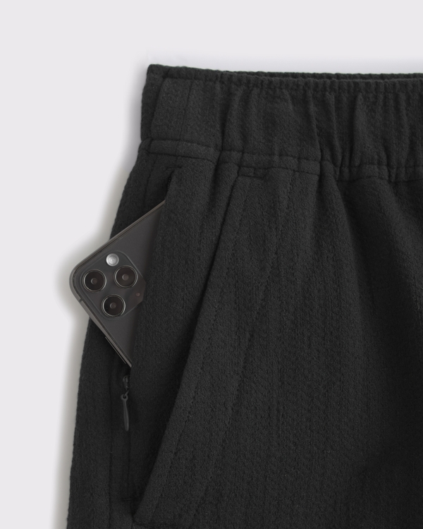 Textured Pull-On Short