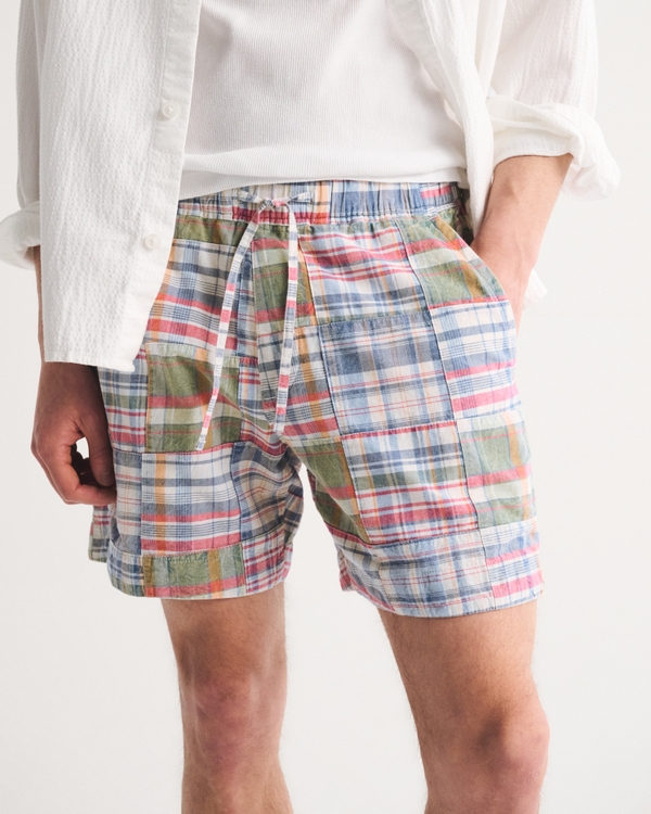 Textured Pull-On Short
