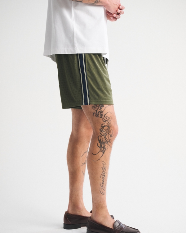 Retro Mesh Short