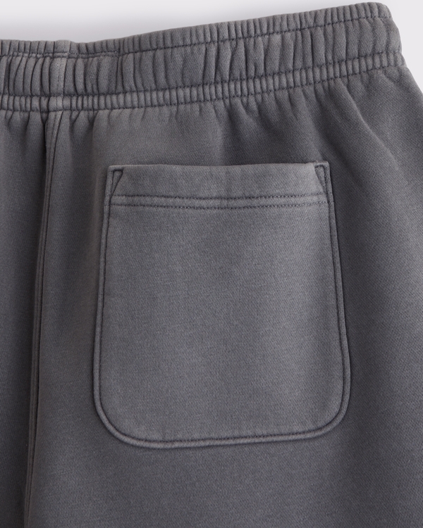 Essential Shorts, Kühles Grau view 2