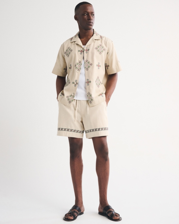 Linen-Blend Pull-On Short, Taupe Pattern view 1