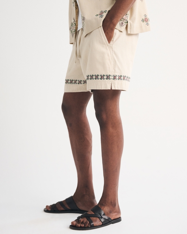 Linen Blend Pull-On Short