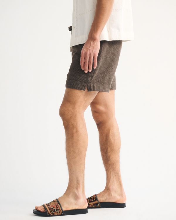 Textured Pull-On Short
