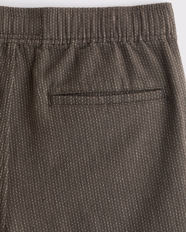 Textured Pull-On Short