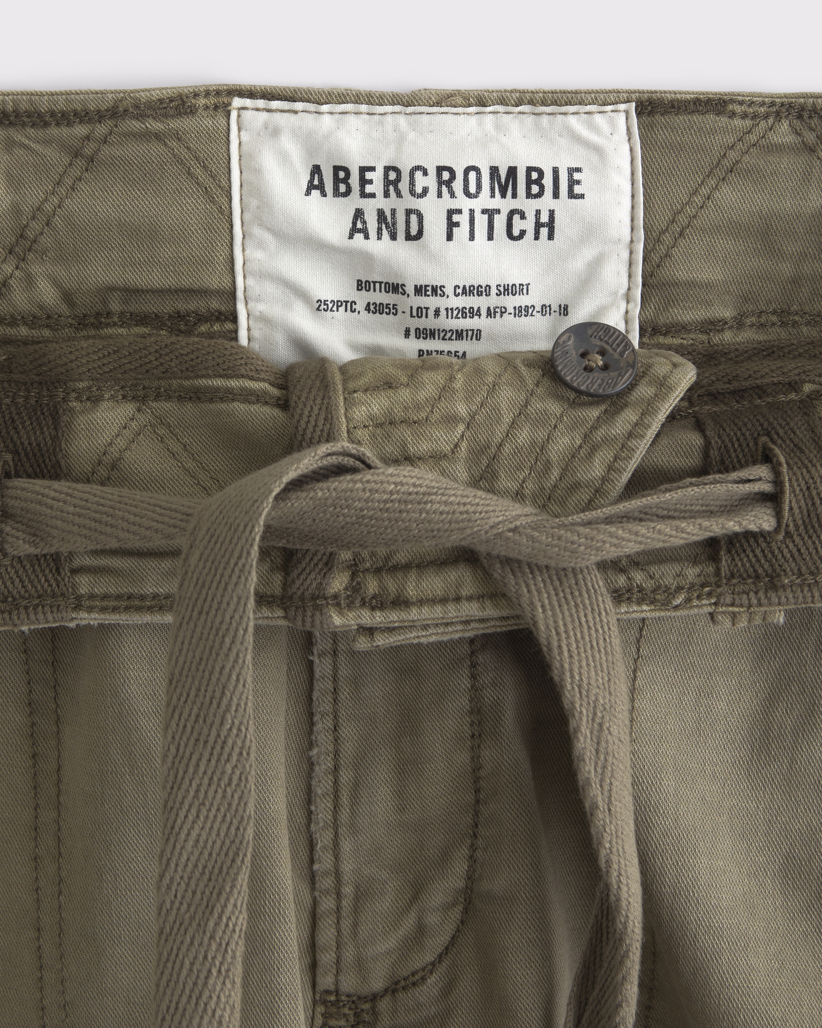 Abercrombie & Fitch Cargo Shorts Size 34 Burgundy Tan Blue Plaid