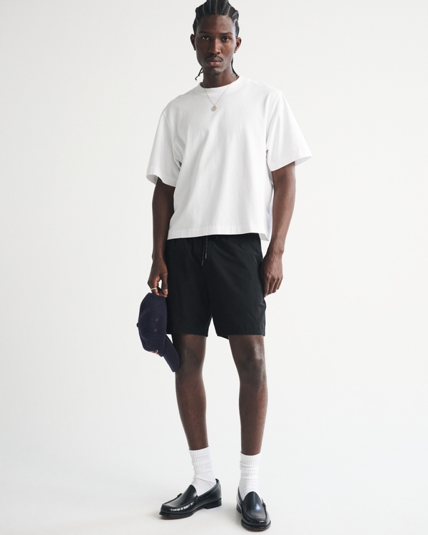 The A&F Everyday Short, Black view 1