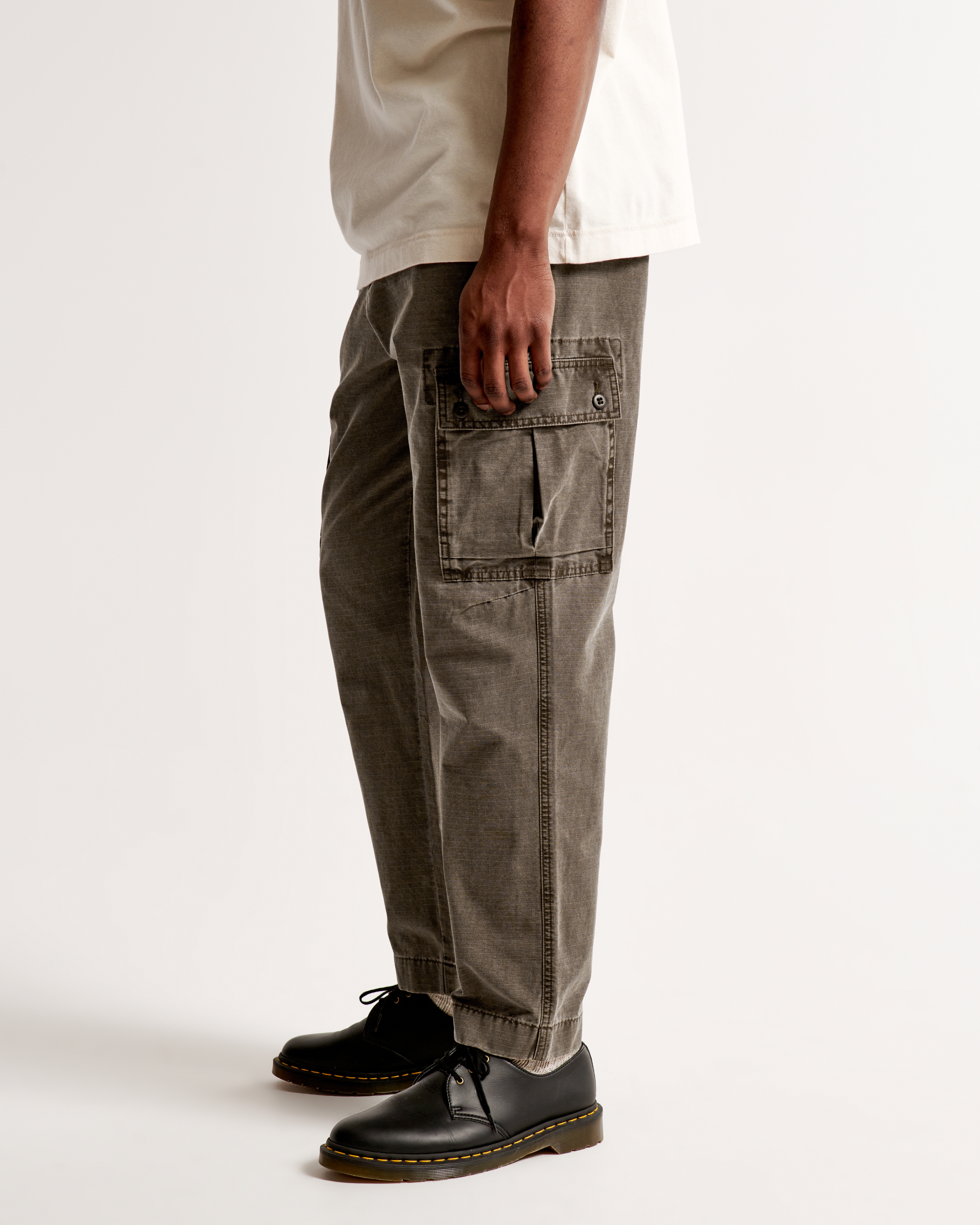 Men's Loose Cargo Pant | Men's Bottoms | Abercrombie.com