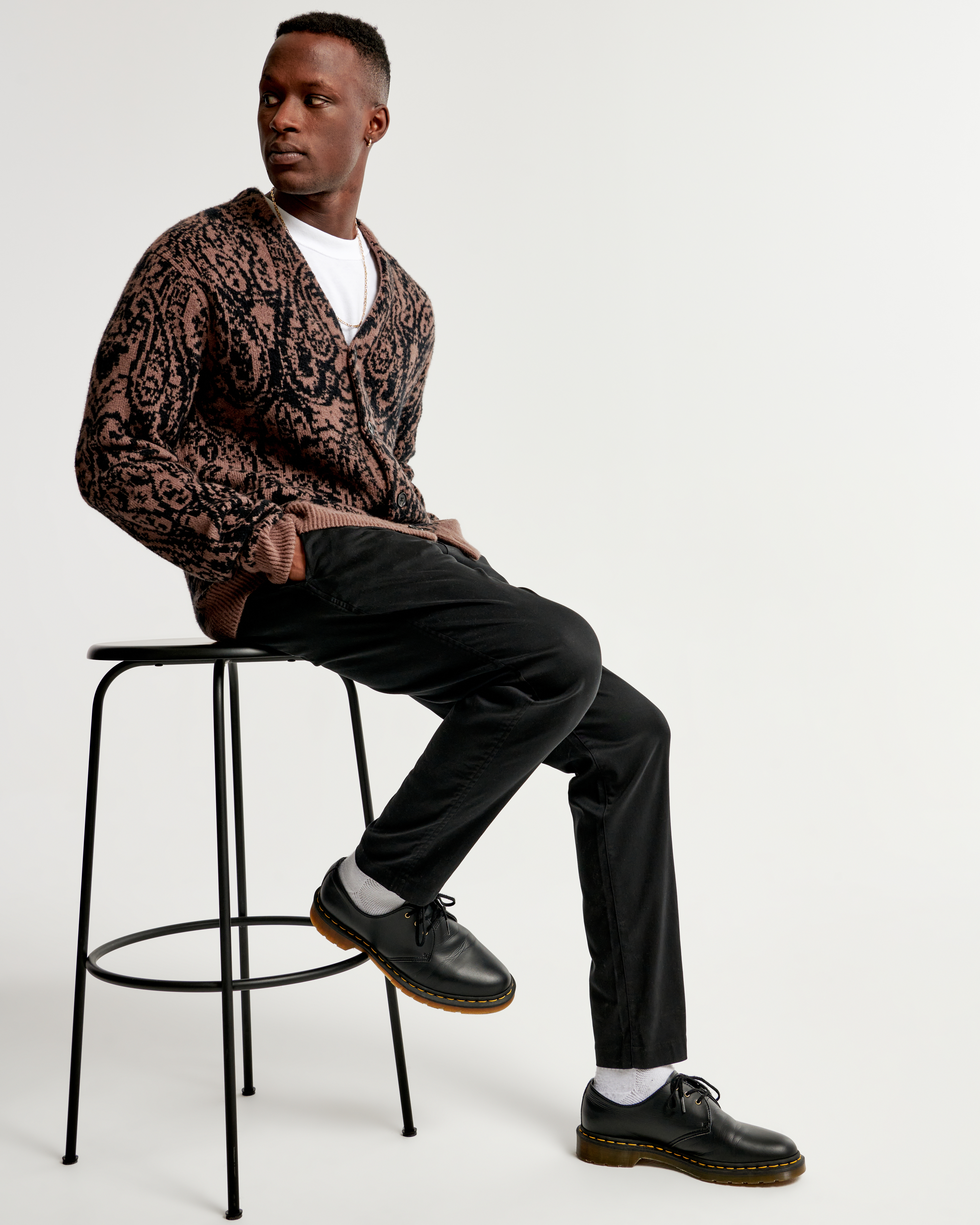 Men's 90s Slim Modern Chino | Men's Clearance | Abercrombie.com