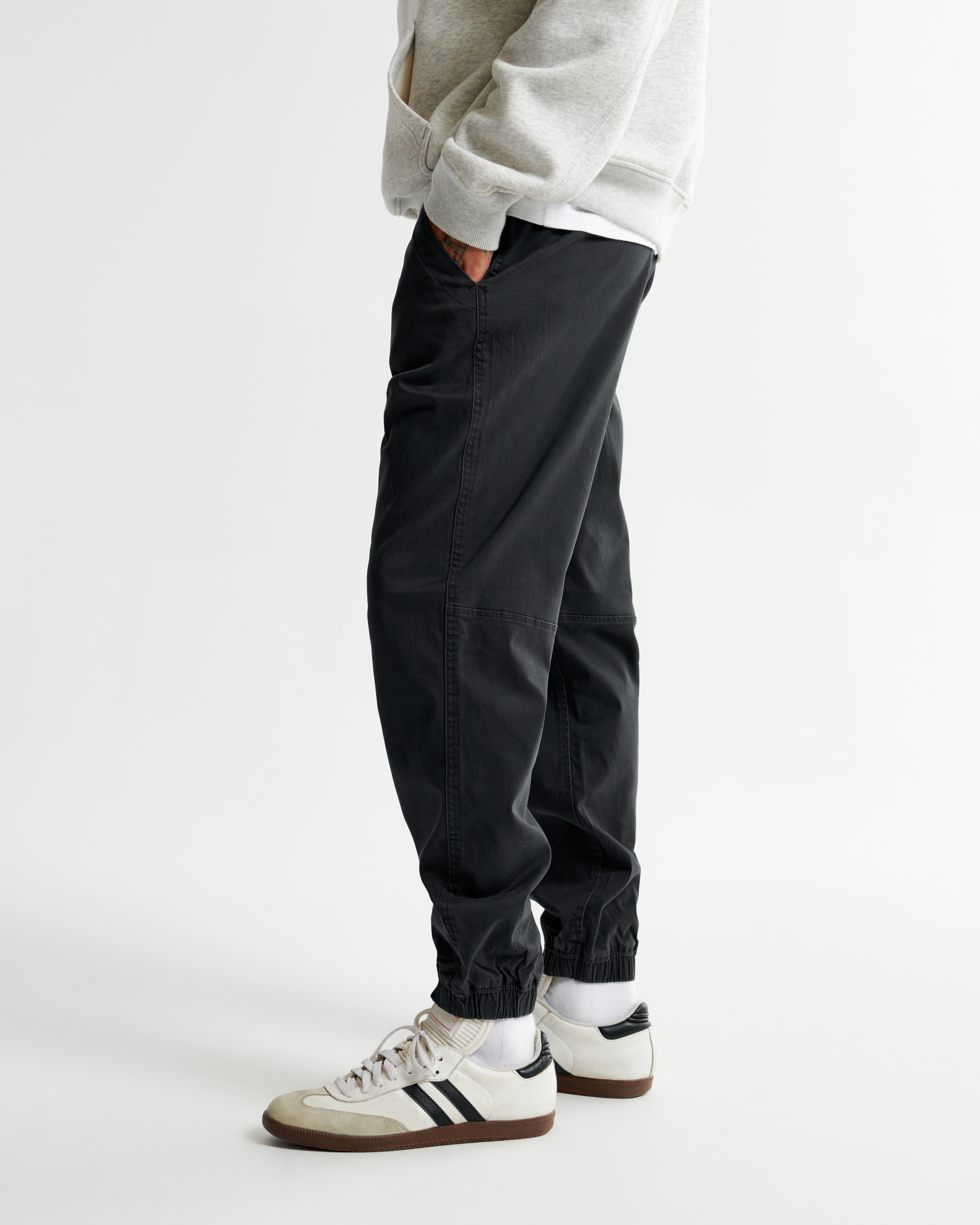 Modern Jogger