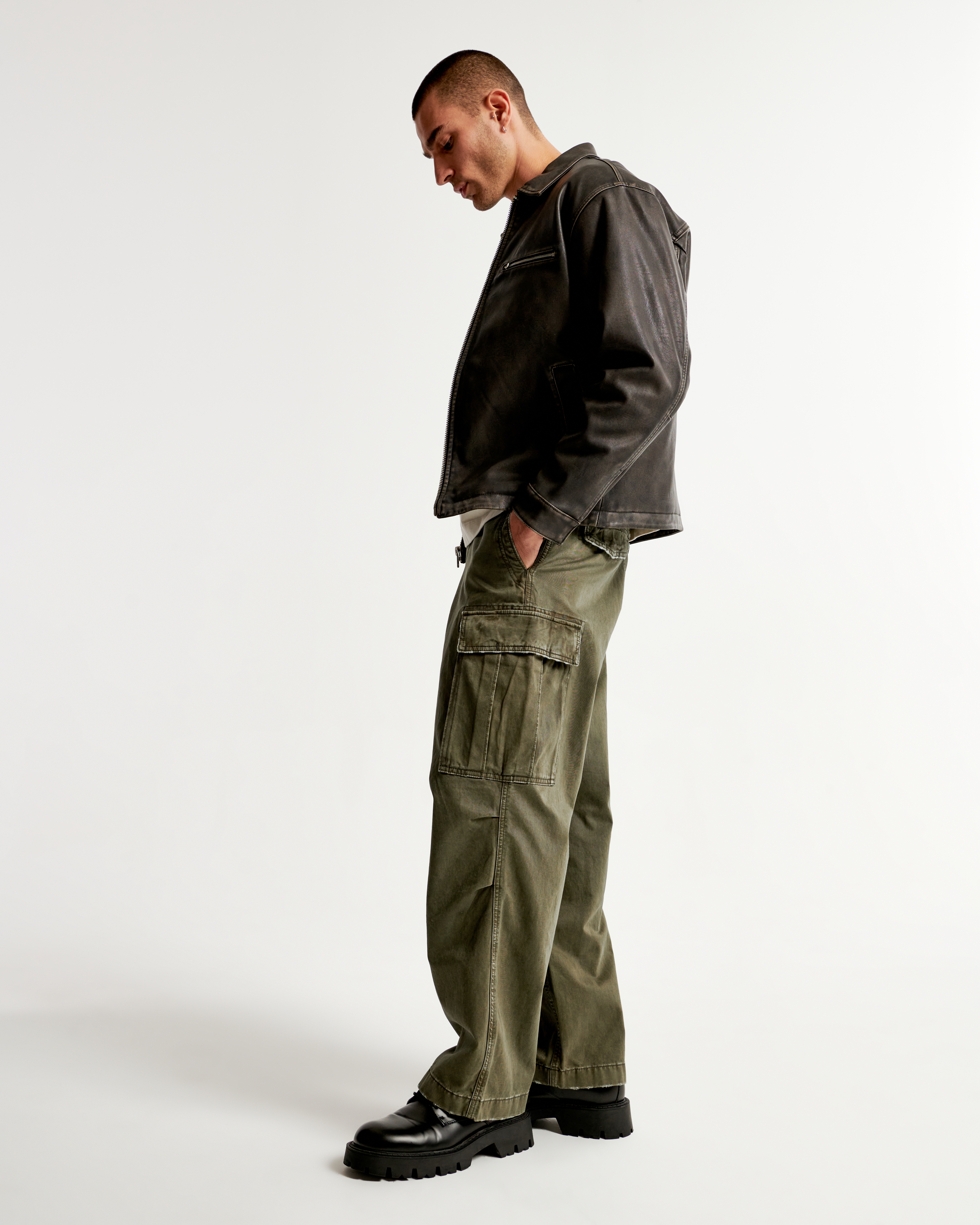 Men's Baggy Cargo Pant | Men's Bottoms | Abercrombie.com