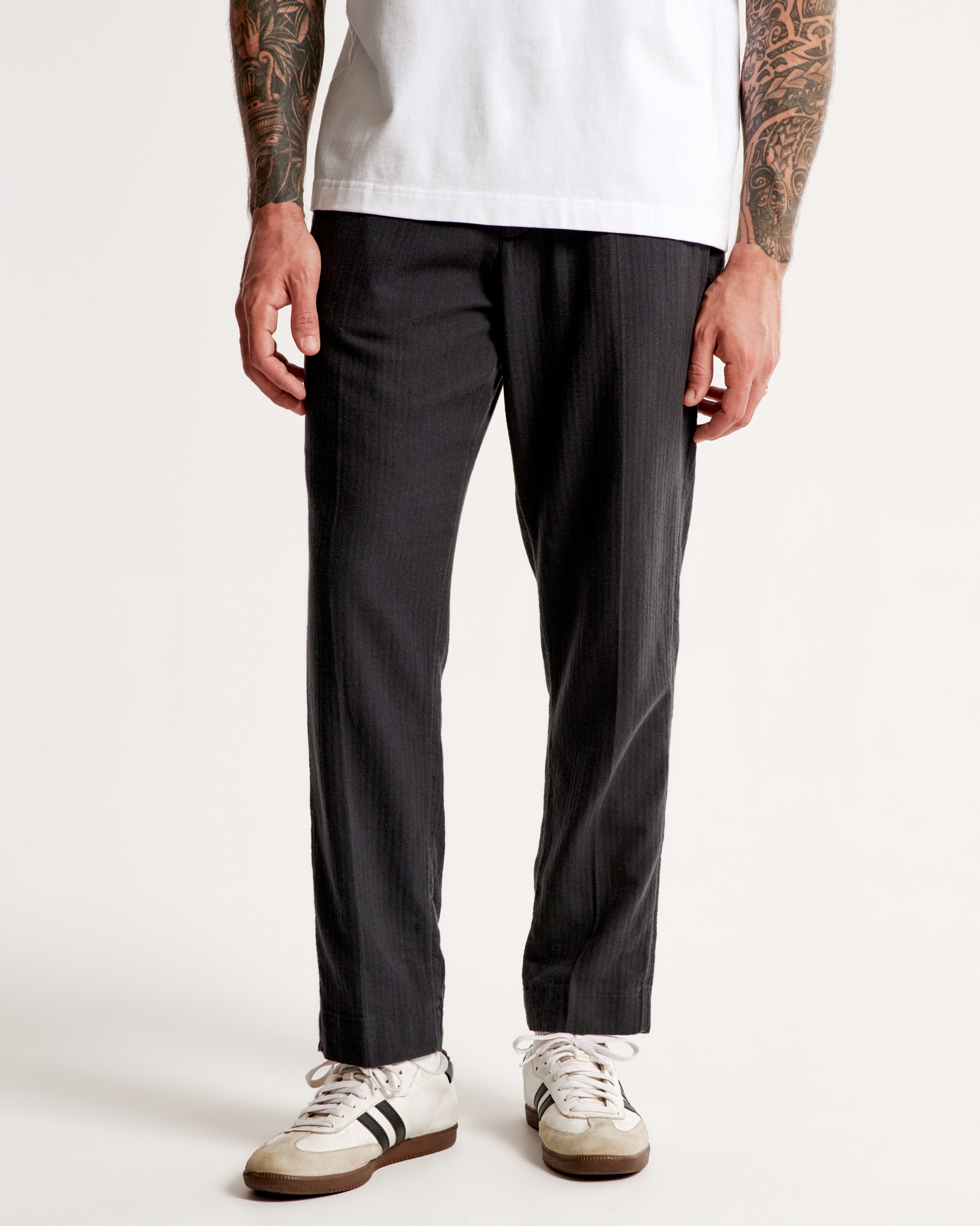 Loose Linen-Blend Permacrease Trouser