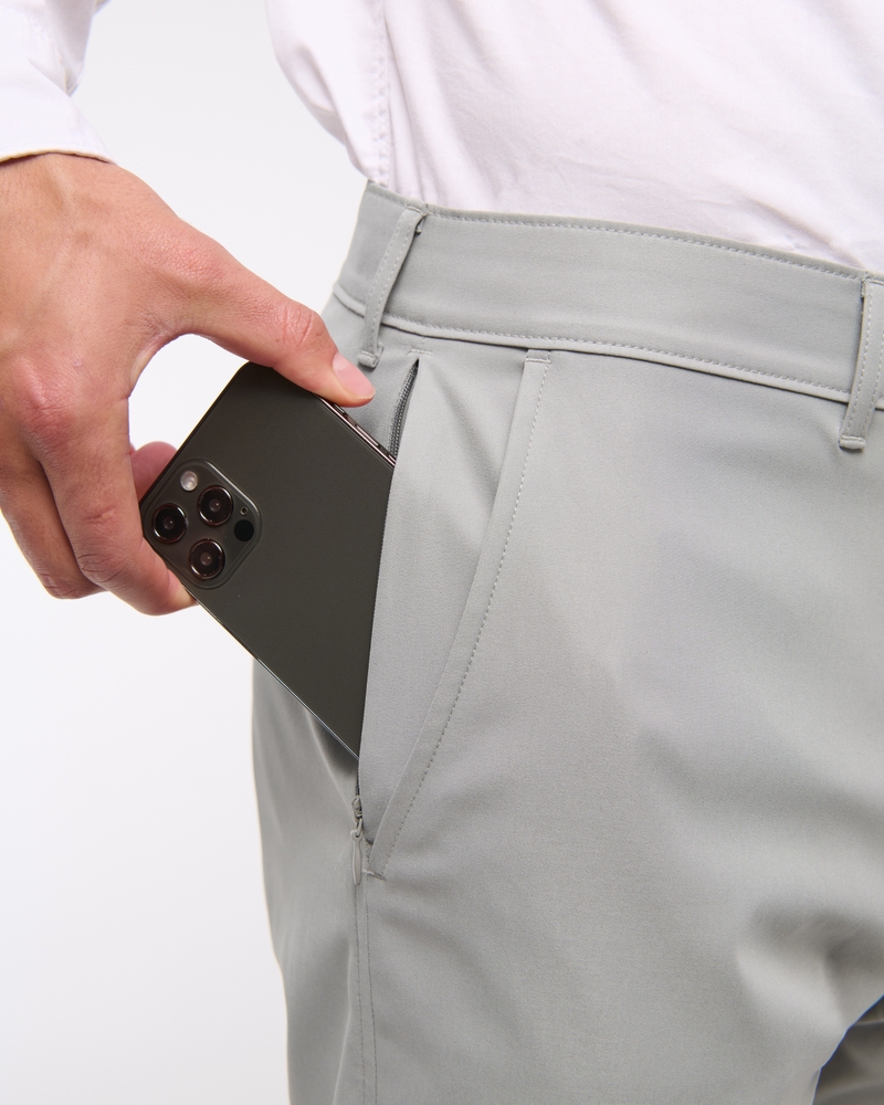 A&F Go-To Pant
