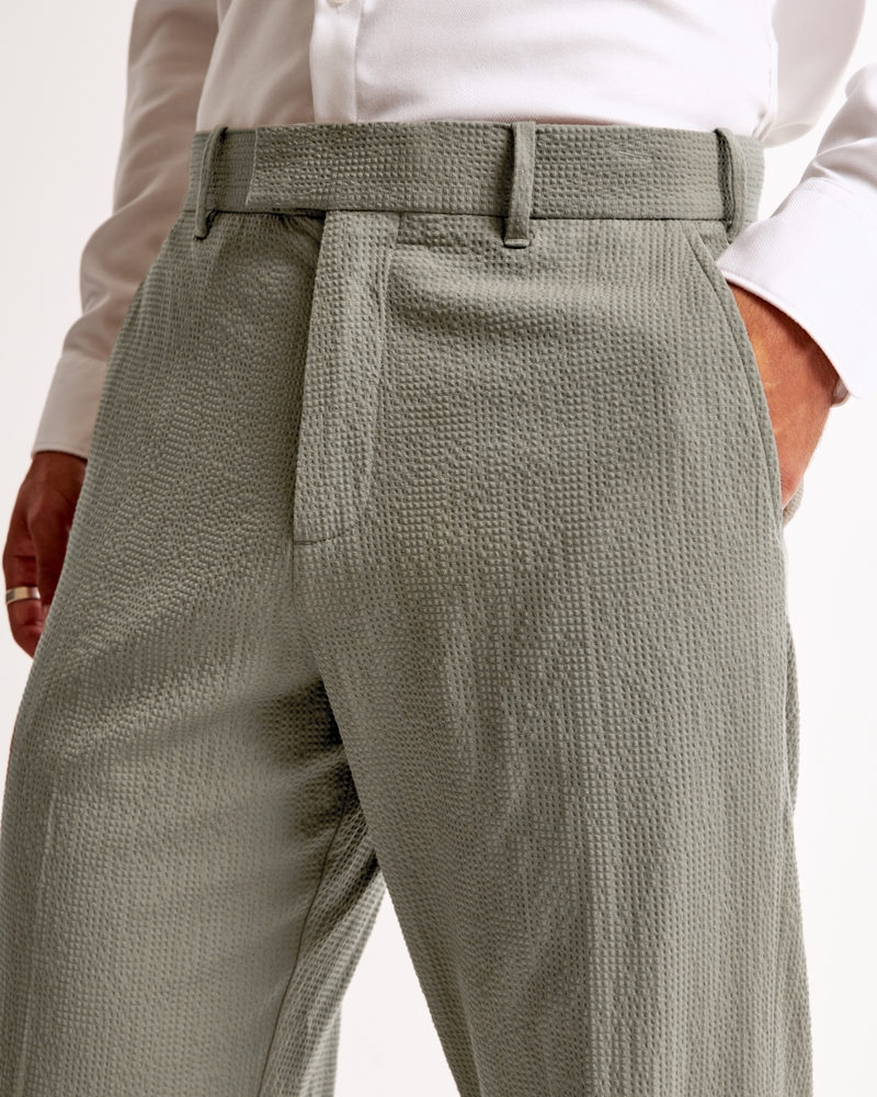 The A&F Collins Tailored Seersucker Suit Pant