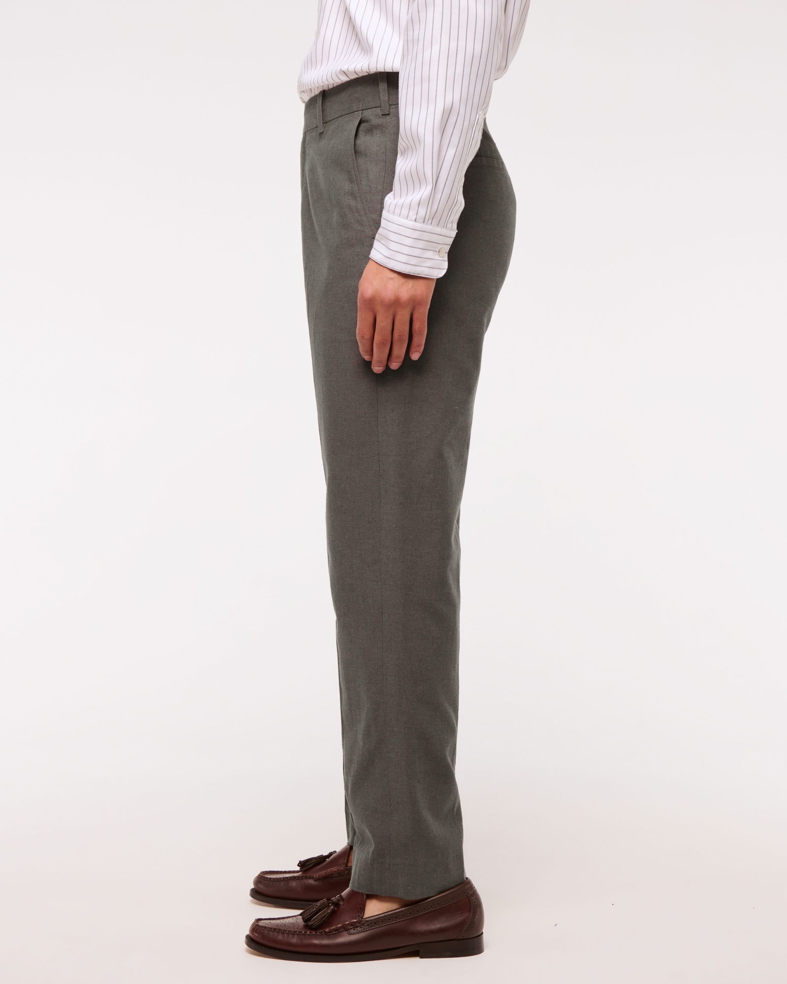 The A&F Collins Linen-Blend Suit Pant