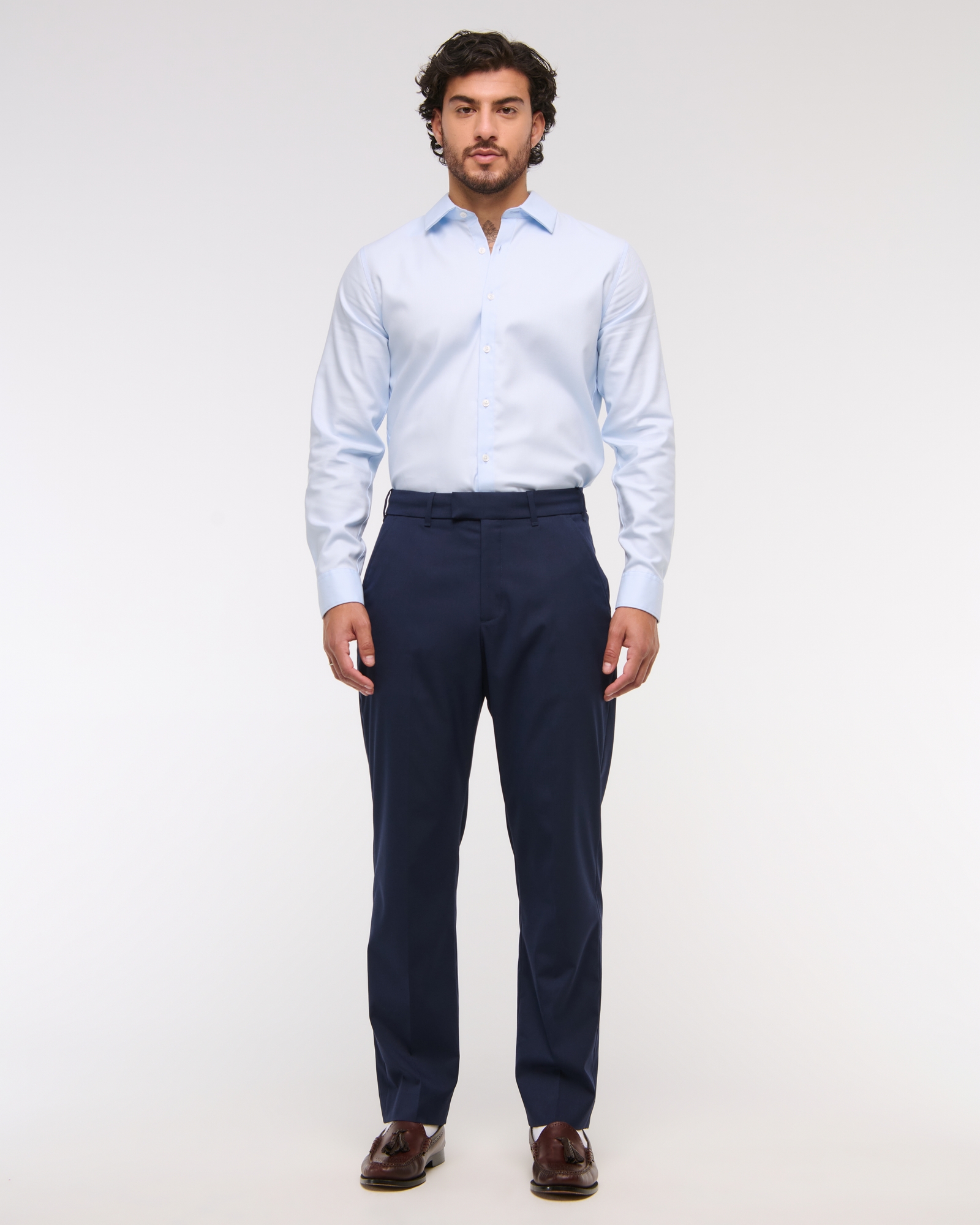 The A&F Collins Athletic Fit Linen-Blend Suit Pant