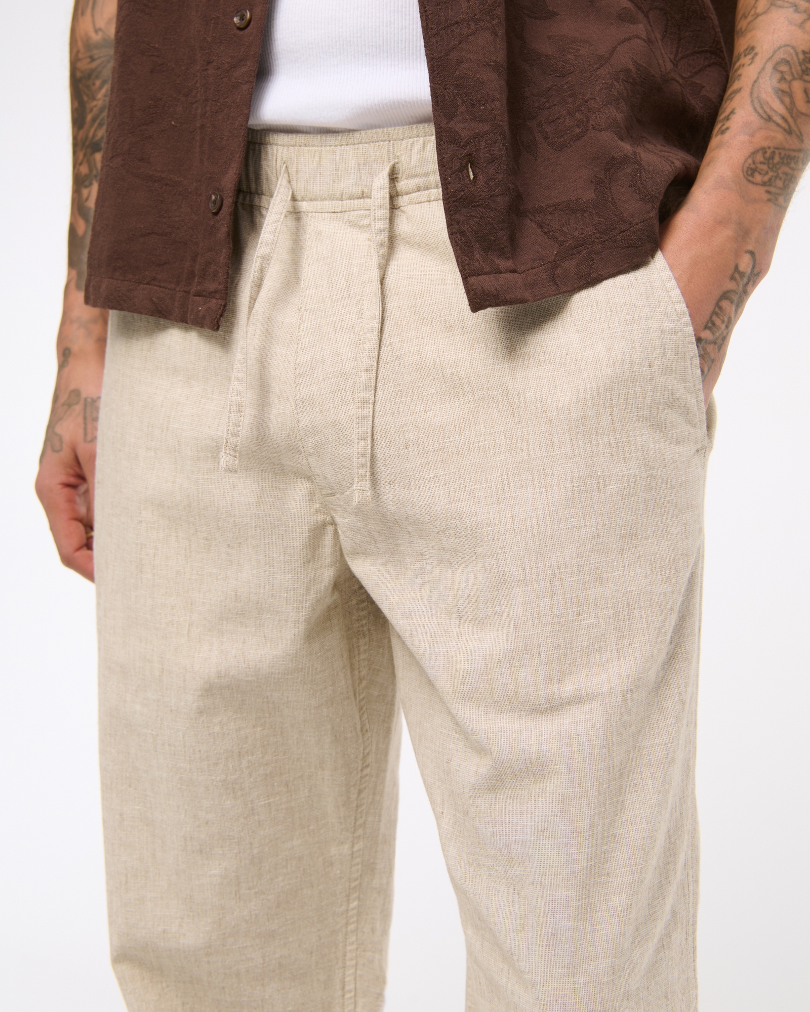 Loose Tailored Linen-Blend Pull-On Pant