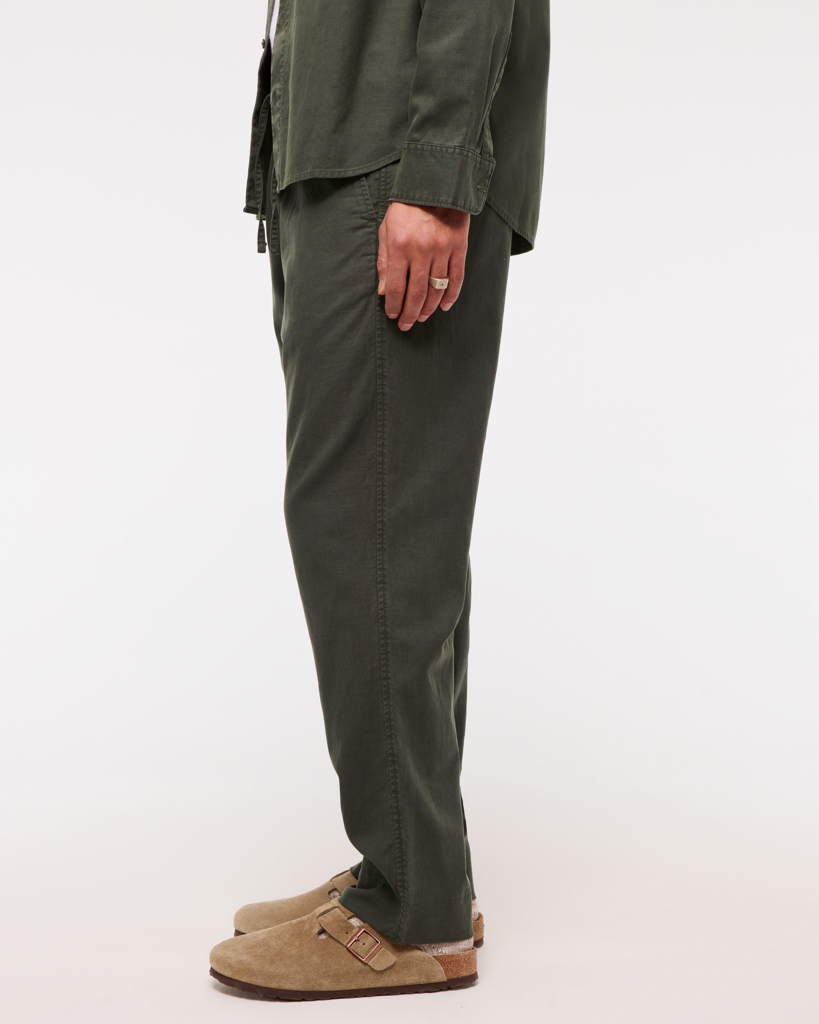 Loose Pull-On Pant