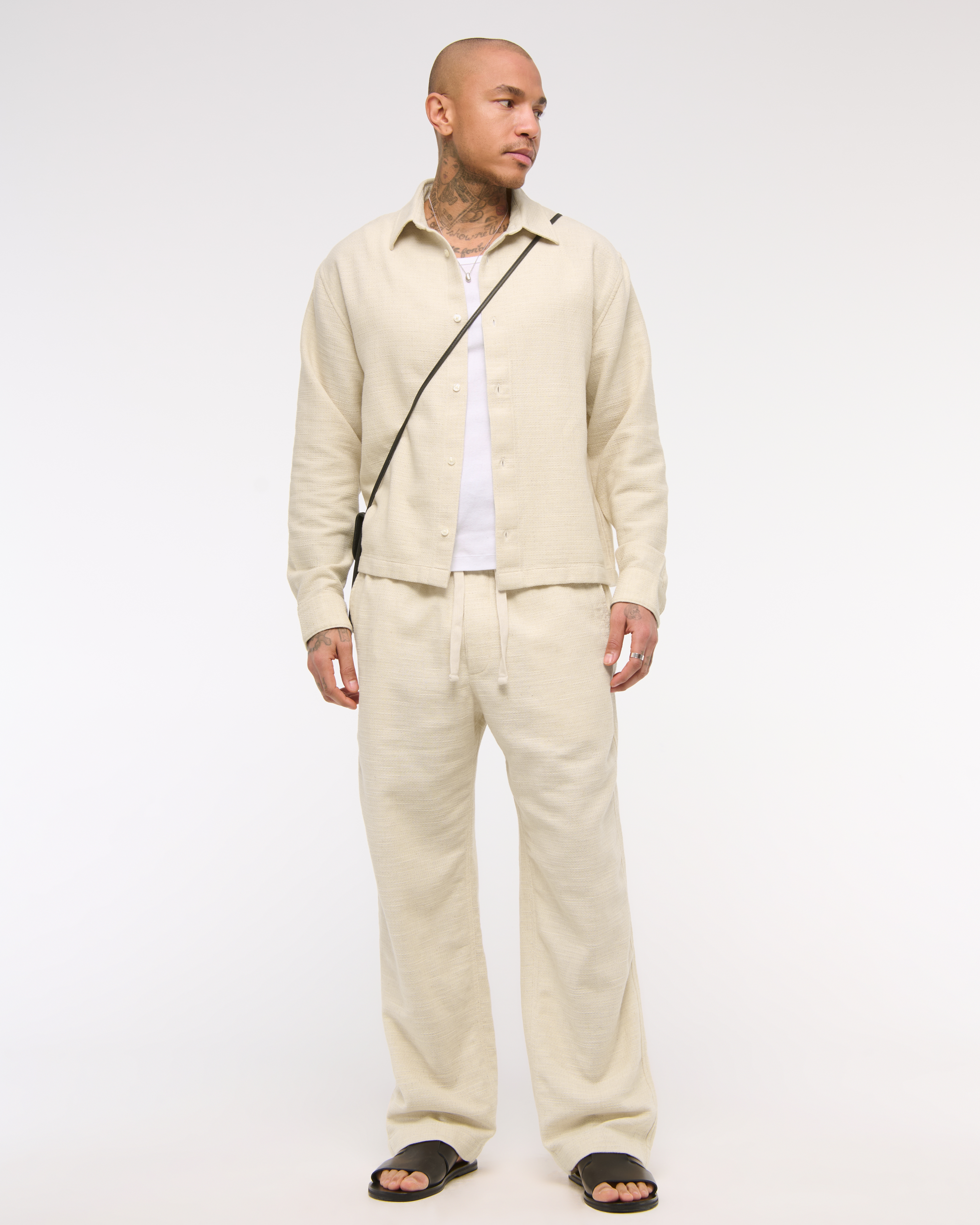 Abercrombie & Fitch Baggy Cotton Texture Pull-on Pant In Gold