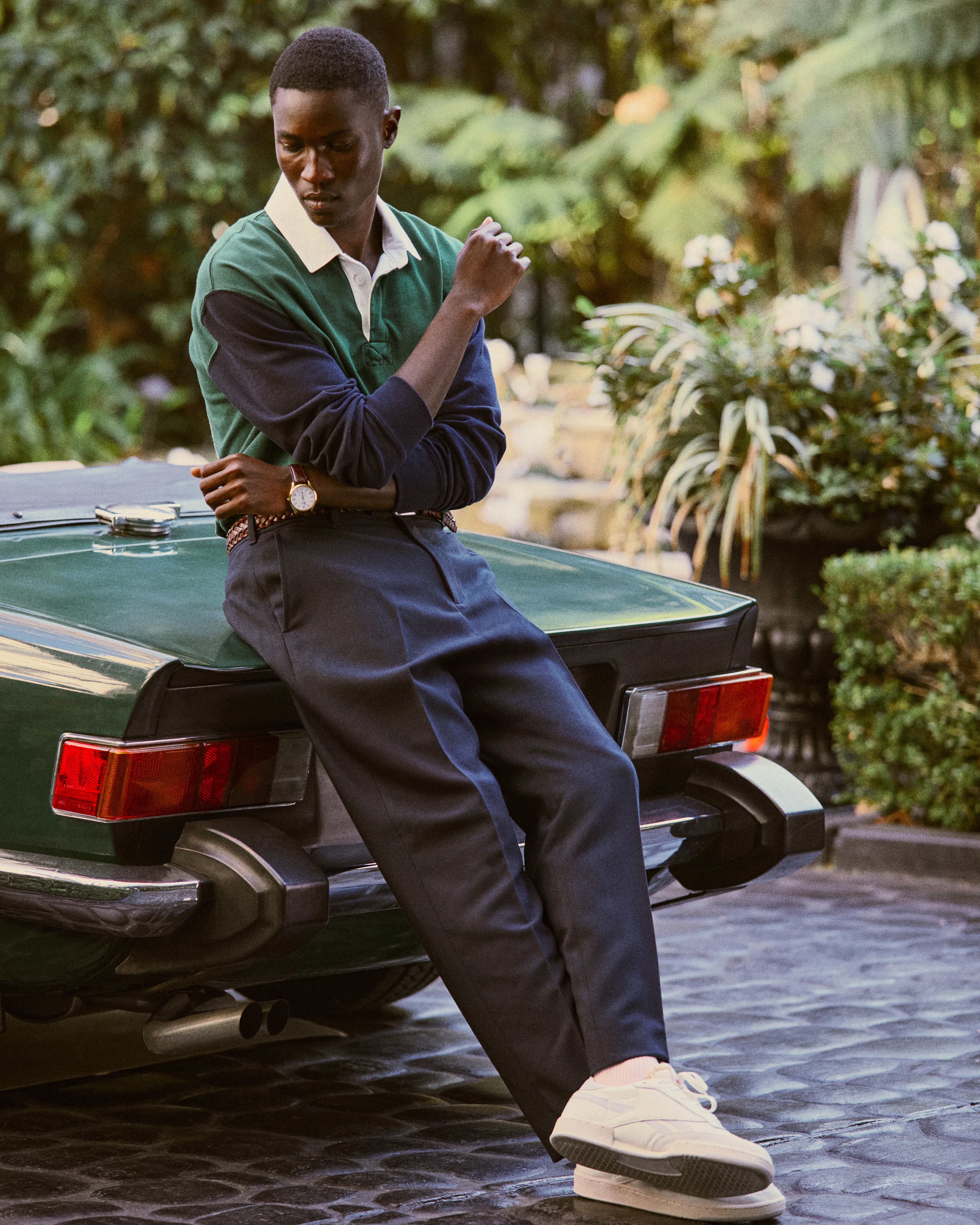 Abercrombie & Fitch Vol. 28 Loose Tailored Pant In Blue