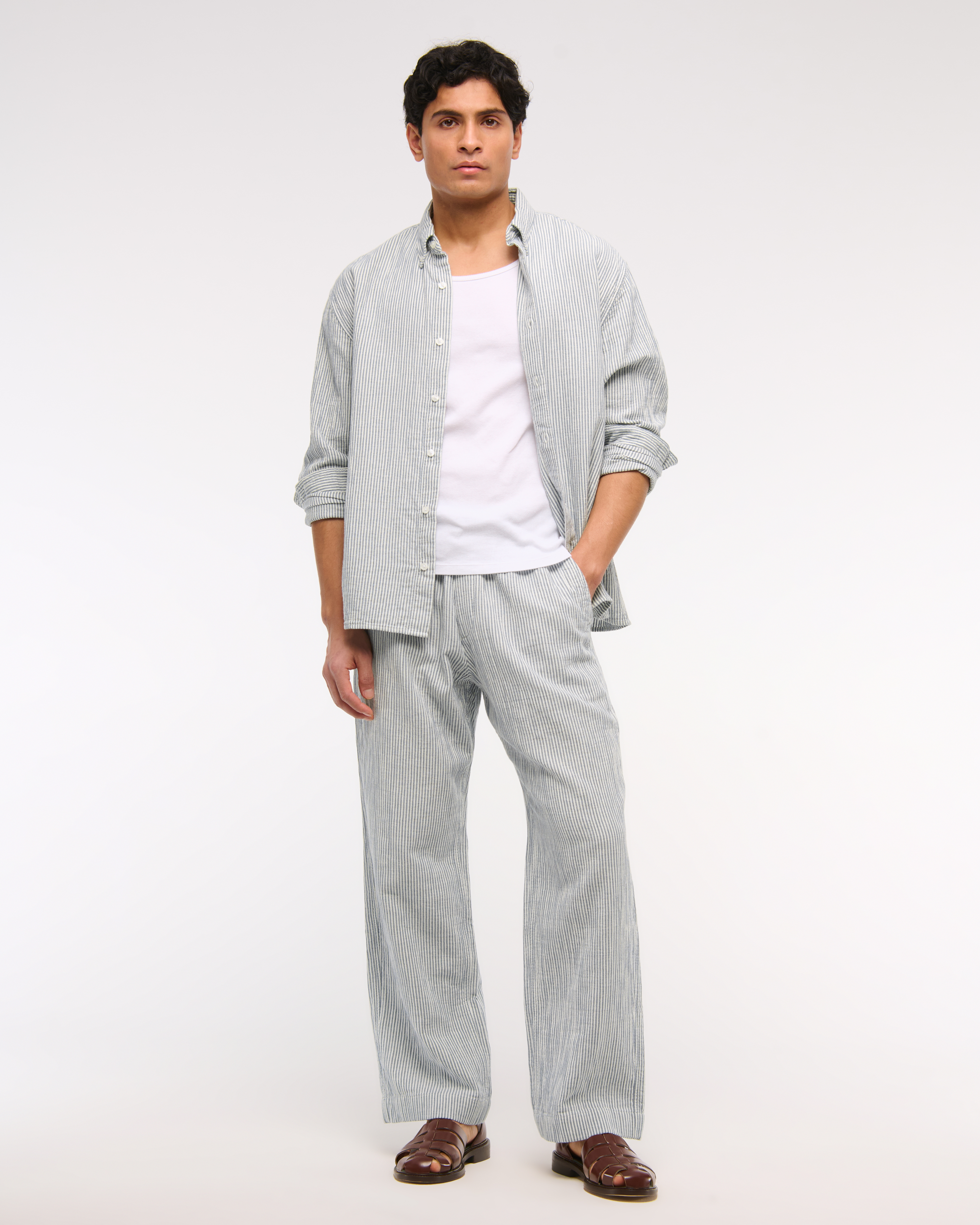 Abercrombie & Fitch Baggy Breezy Pull-on Pant In White