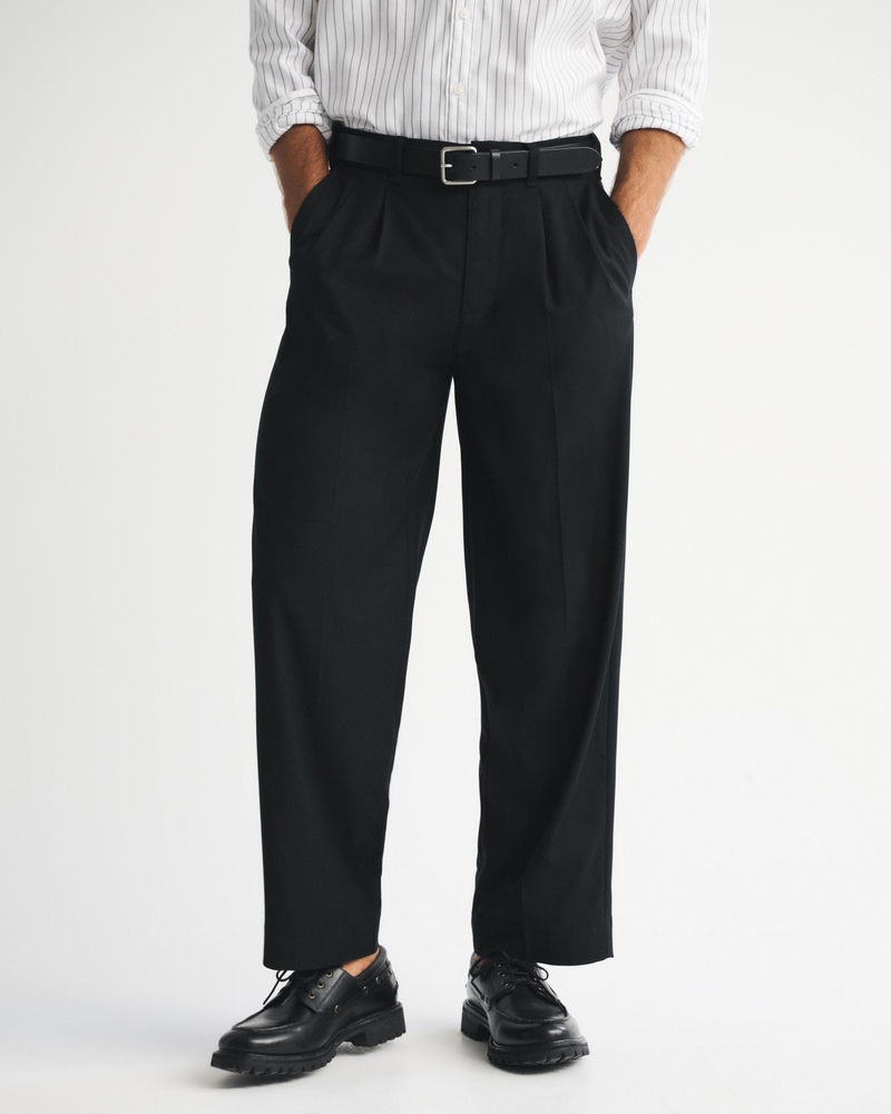 Pleated Baggy Trouser