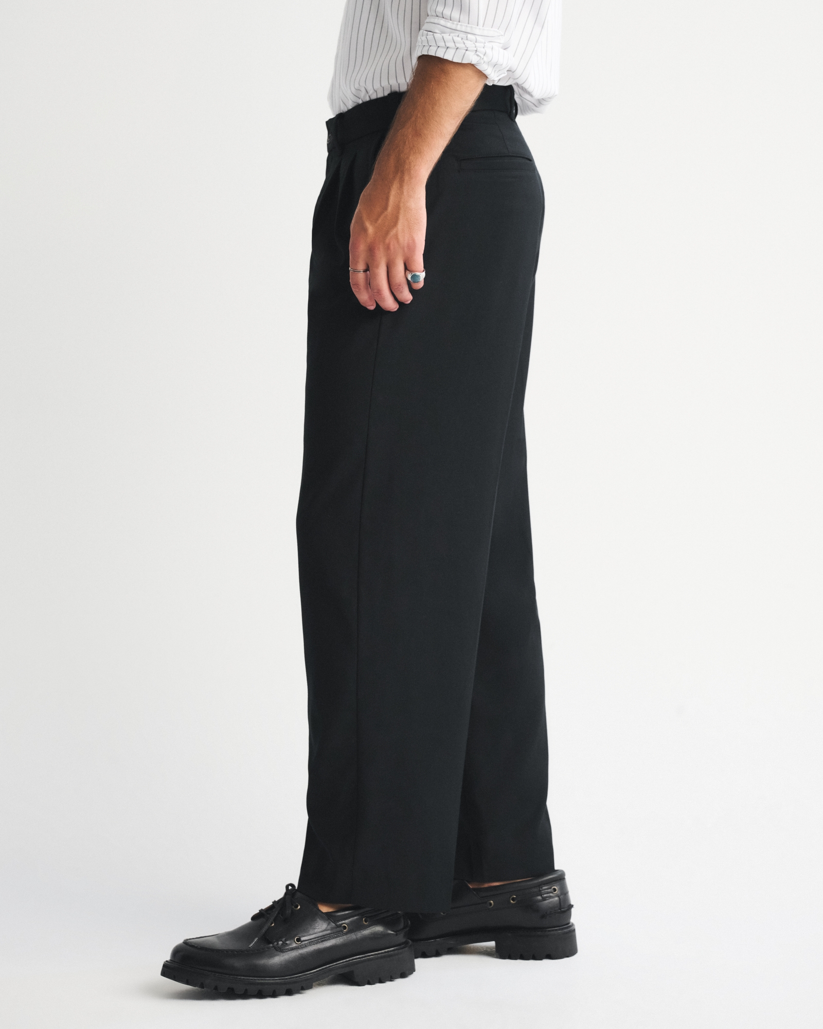 Men's Pleated Baggy Trouser | Men's Sale | Abercrombie.com