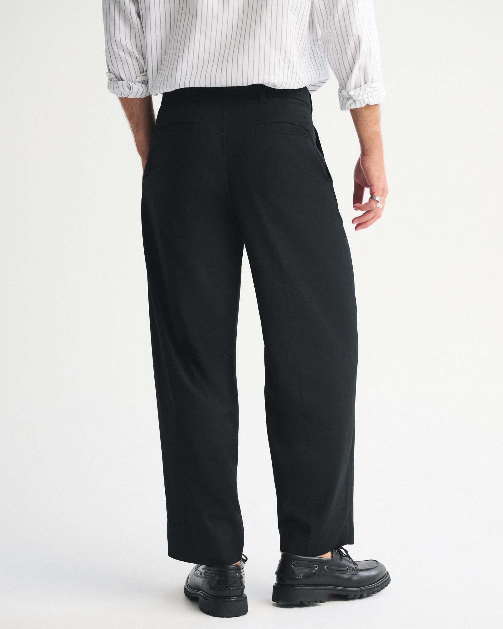 Men's Pleated Baggy Trouser | Men's Sale | Abercrombie.com
